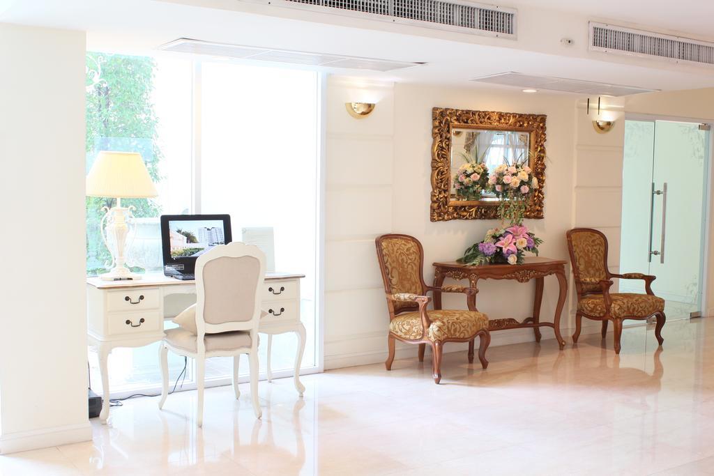 Romance Hotel Bangna Банкок Екстериор снимка