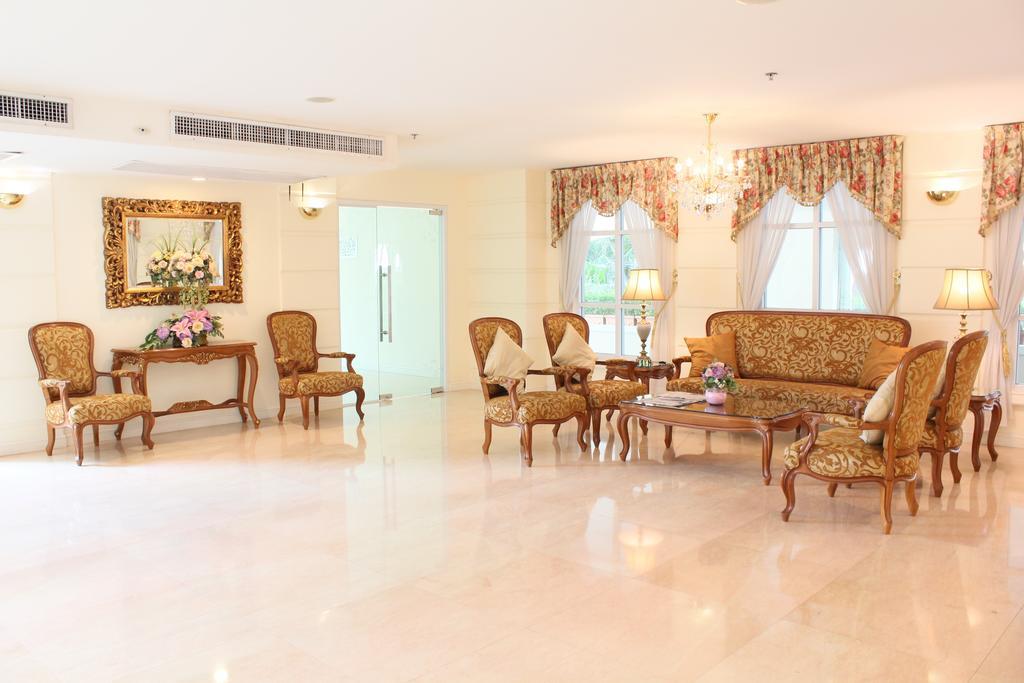 Romance Hotel Bangna Банкок Екстериор снимка