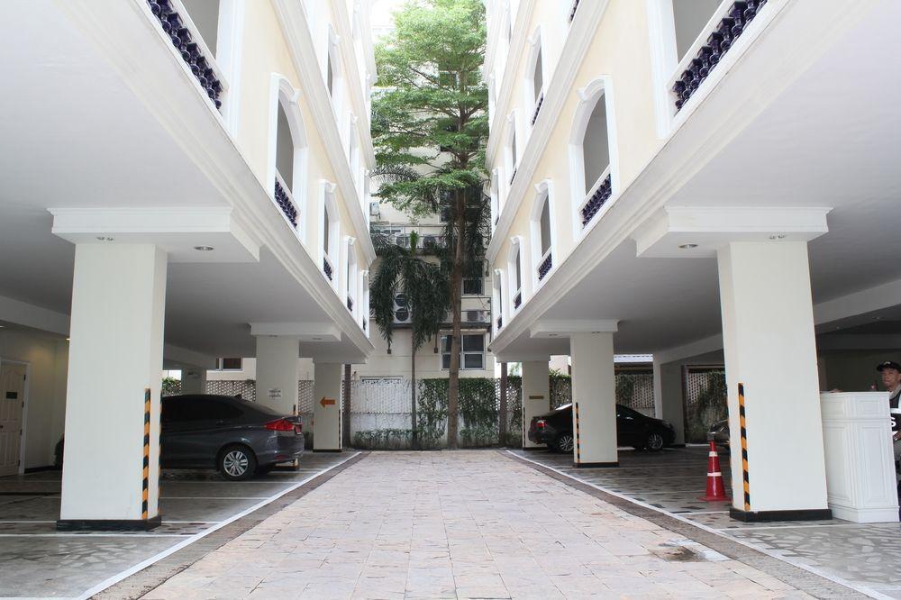 Romance Hotel Bangna Банкок Екстериор снимка