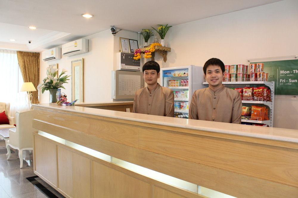 Romance Hotel Bangna Банкок Екстериор снимка
